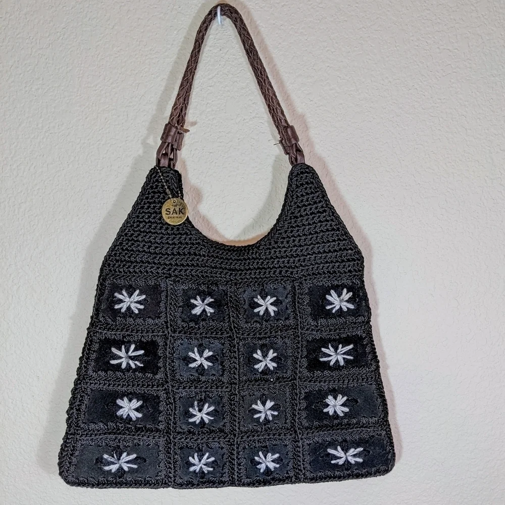 The Sak Sequoia Hand Woven Floral Crochet Purse With Leather Strap
